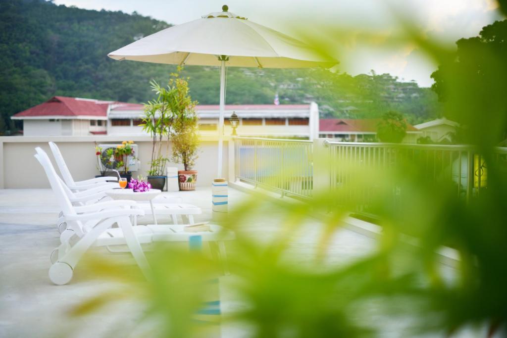 At Kamala Hotel Exterior photo